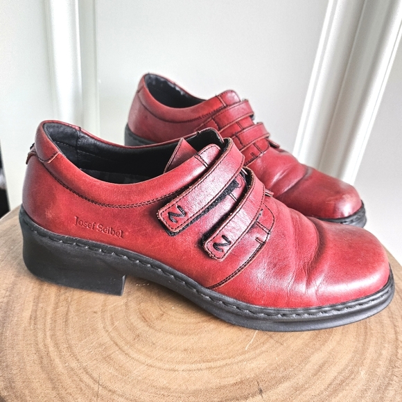 5/$25 Josef Seibel W39 leather loafers burgundy velcro straps - Picture 1 of 8